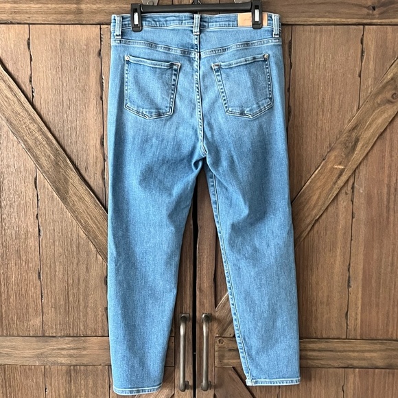7 For All Mankind Luxe Vintage High Waist Slim Light Wash Denim Size 30 GUC - Picture 2 of 8